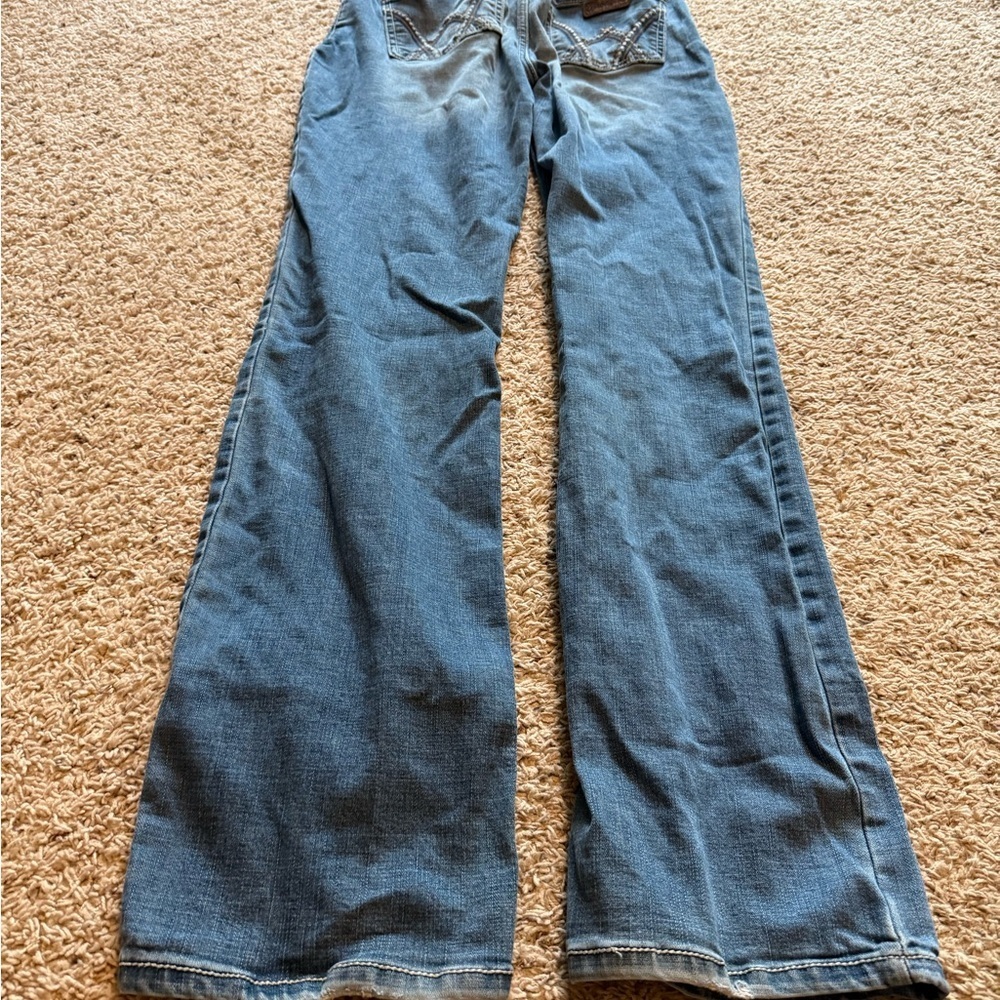 Wrangler Women's Flare Jeans in Faded Blue - Picture 4 of 7